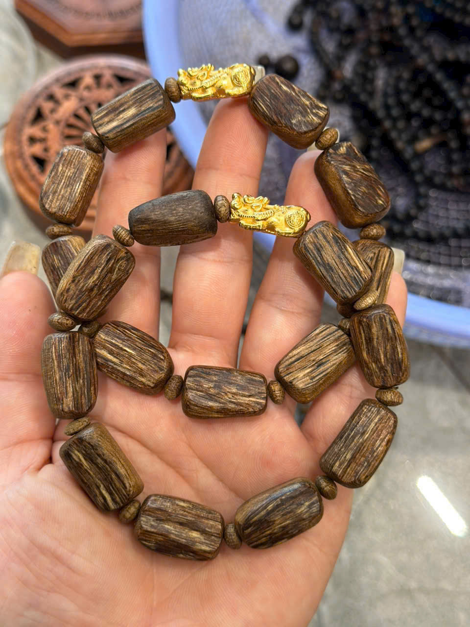 Vòng kiến bông rừng Nam Trà Mi mix Tỳ Hưu bạc mạ vàng 24k