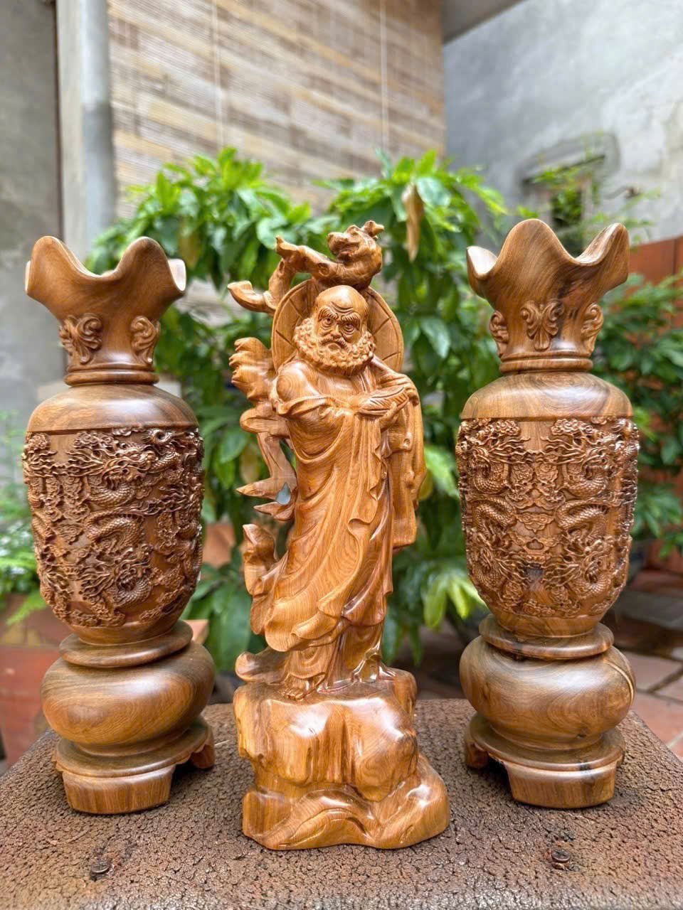 Combo Đạt Ma và đôi Lục Bình gỗ Bách Xanh cao 30cm