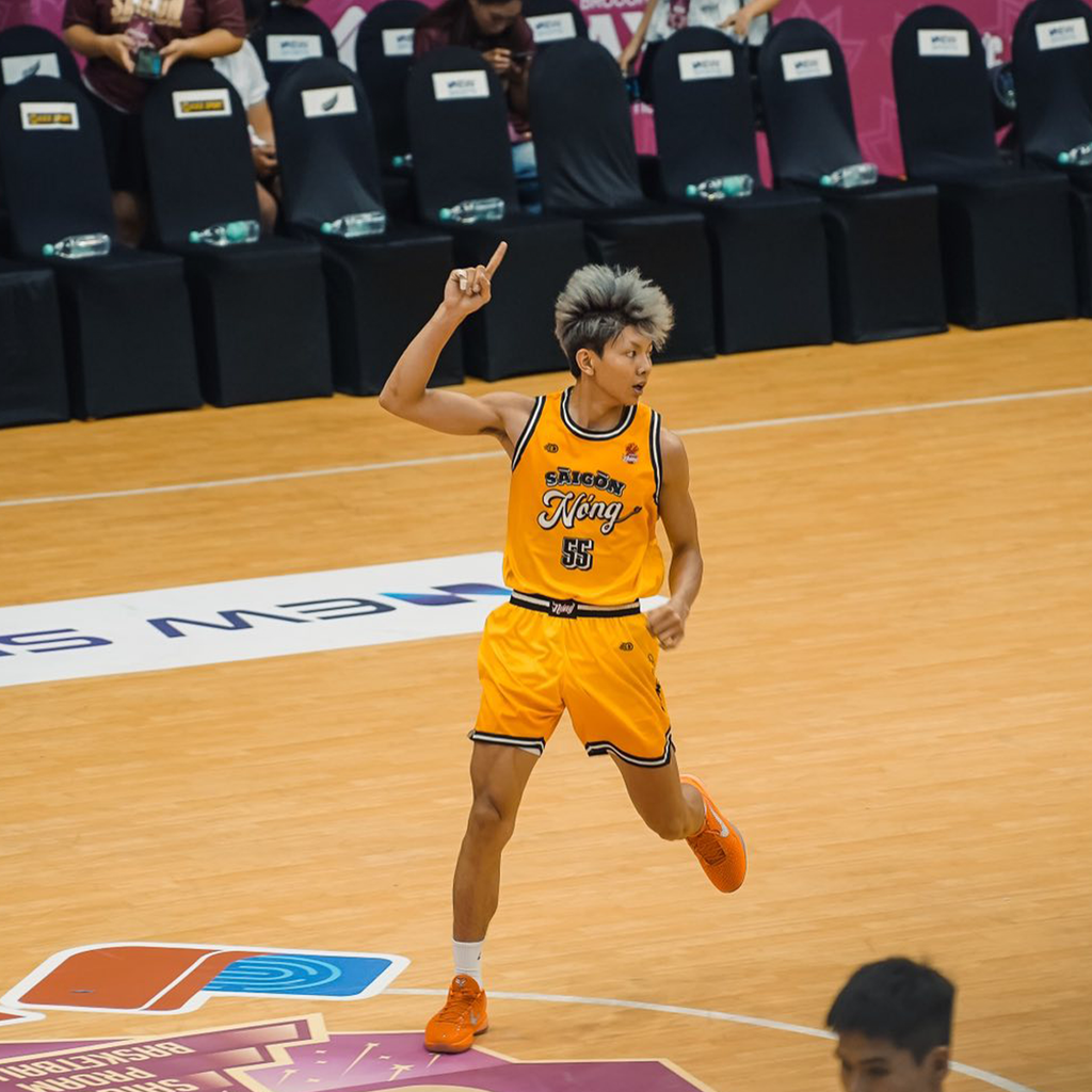 Mẫu Thiết kế Đồng phục CLB SAIGON Nóng