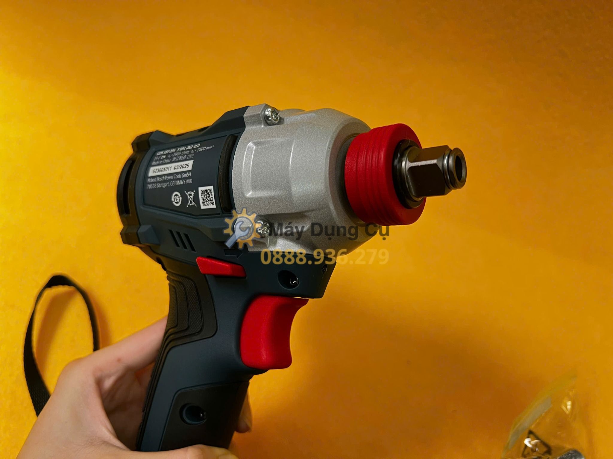  Máy vặn vít và bu lông dùng pin 18V Bosch GDX 18V-285 (2 Pin) 