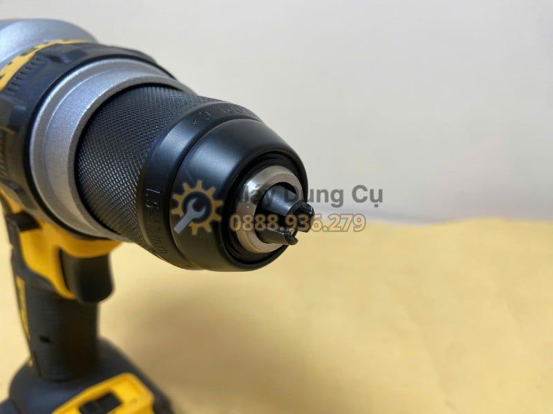  Máy Khoan Cầm Tay Dewalt DCD999N 20V Max Chính Hãng – Siêu Khỏe, Bền Bỉ Cho Công Trình 