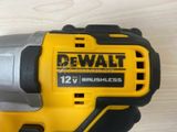  MÁY SIẾT BULONG DÙNG PIN DEWALT DCF902D2-KR (12V) - NHỎ GỌN, LỰC SIẾT TỐT CHO GARA VÀ BẢO TRÌ 