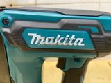  MÁY BẮN ĐINH DÙNG PIN 18V MAKITA DPT353 - GIẢI PHÁP BẮN ĐINH GỌN CHO NỘI THẤT 