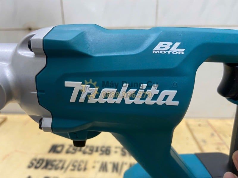  MÁY TRỘN SƠN DÙNG PIN (BL)(18V) MAKITA DUT130Z - MÁY KHUẤY SƠN GỌN, KHÔNG DÂY, DÙNG CHO CÔNG TRÌNH 