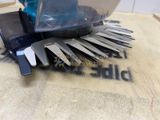  Máy Tỉa Hàng Rào Dùng Pin Makita UM600DZ - Nhỏ Gọn Cho Sân Vườn, Cây Cảnh Và Hàng Rào Thấp 