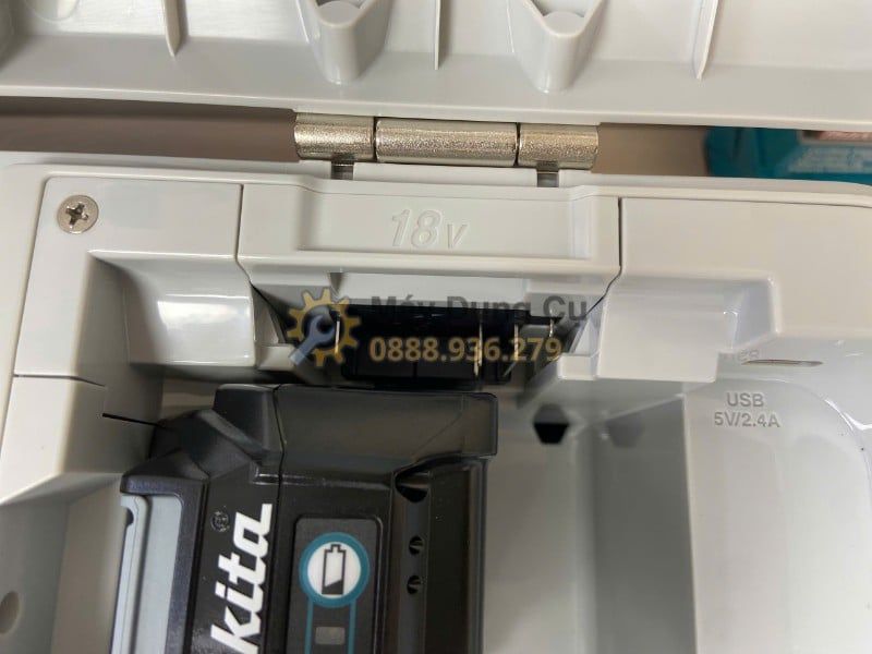  MÁY LÀM MÁT VÀ ẤM DÙNG PIN 40VMAX/18V/AC MAKITA CW001GZ01 - THÙNG GIỮ NHIỆT DI ĐỘNG CHO CÔNG TRÌNH, XE DỊCH VỤ VÀ DÃ NGOẠI 