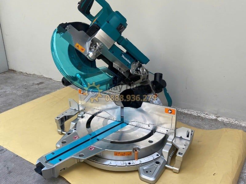 MÁY CƯA ĐA GÓC TRƯỢT DÙNG PIN DLS211Z (AWS/BL)(18Vx2) - CẮT GỖ CHÍNH XÁC CHO XƯỞNG MỘC, NỘI THẤT VÀ CÔNG TRÌNH 