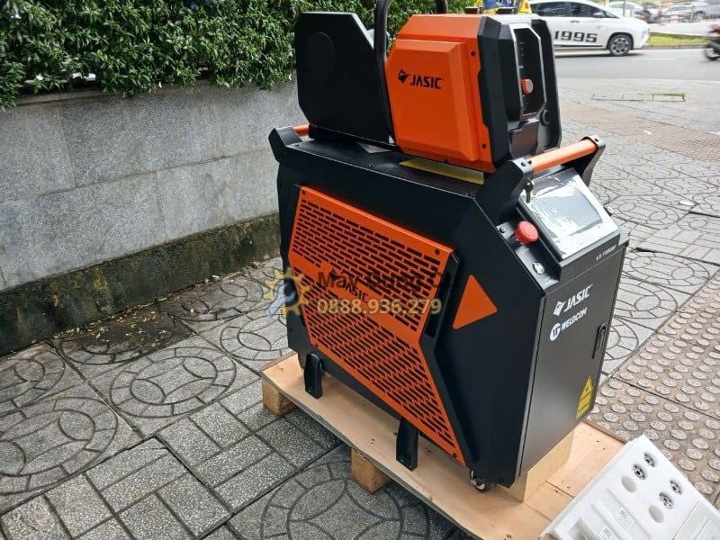  Máy Hàn Laser Jasic LS-15000F Thế Hệ Thứ 3 Chính Hãng Có Sẵn Tại Máy Dụng Cụ 