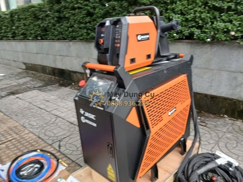  Máy Hàn Laser Jasic LS-15000F Thế Hệ Thứ 3 Chính Hãng Có Sẵn Tại Máy Dụng Cụ 