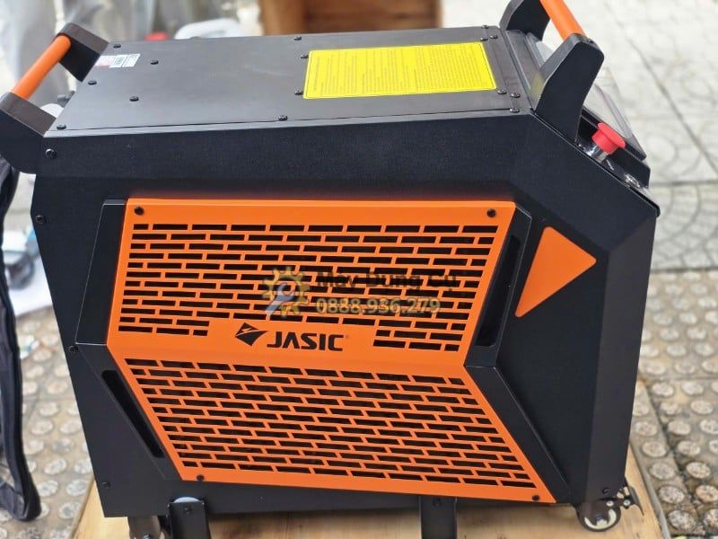  Máy hàn Laser 3 trong 1 Jasic LS-20000F (Thế Hệ Thứ 3) Chính Hãng Có Sẵn Tại Máy Dụng 