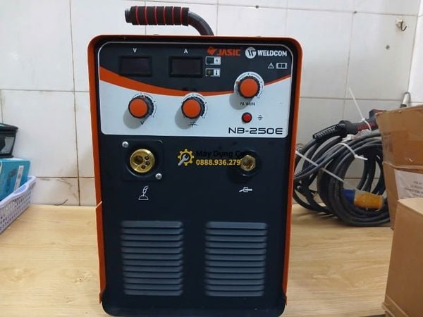 may-han-mig-jasic-nb250e-toan-bo-mat-truoc.jpg