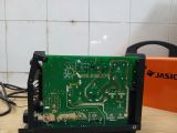  Máy Hàn Que Điện Tử Jasic ZX7-200E Chính Hãng Có Sẵn Tại Máy Dụng Cụ 