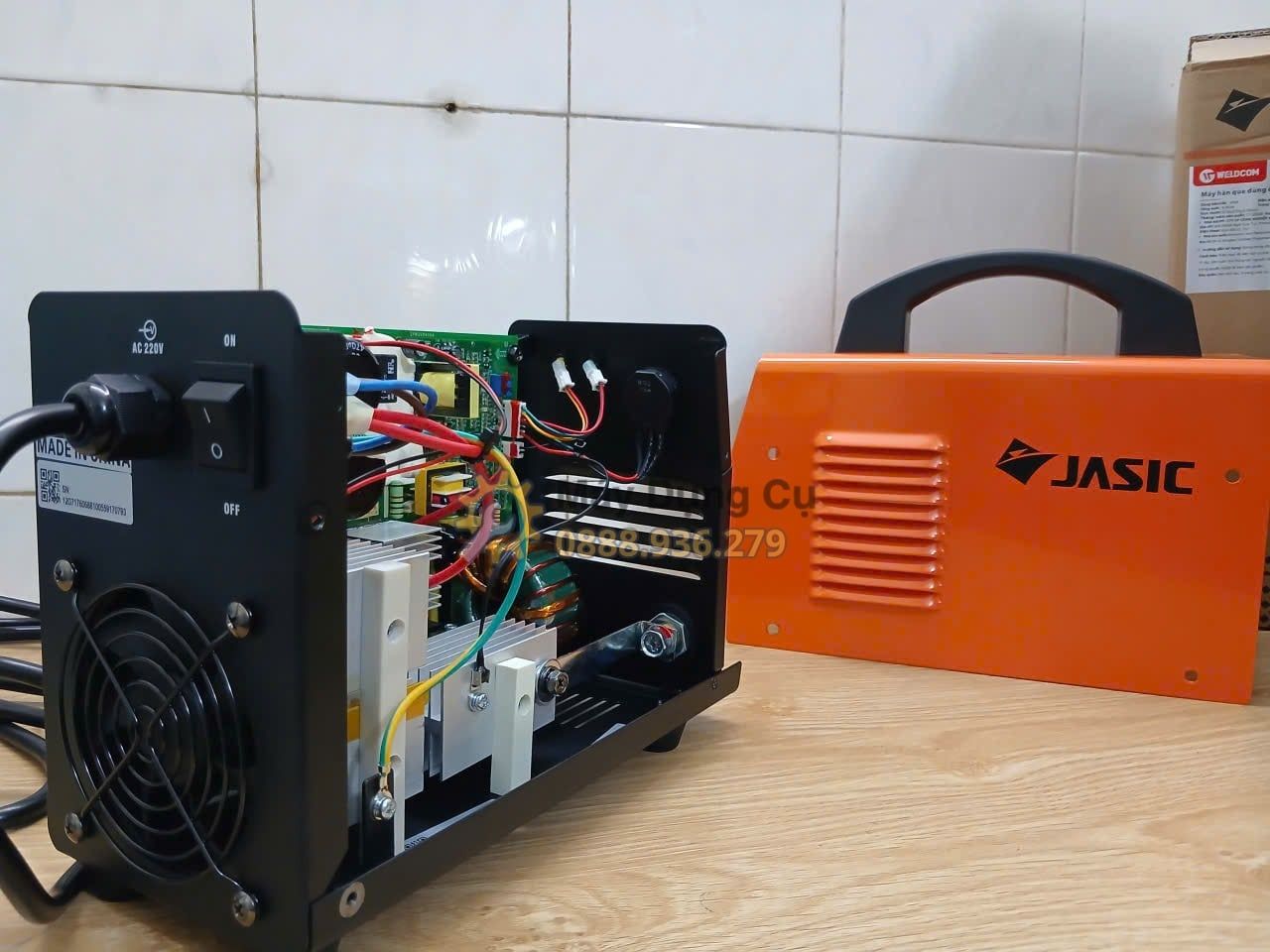  Máy Hàn Que Điện Tử Jasic ZX7-200E Chính Hãng Có Sẵn Tại Máy Dụng Cụ 