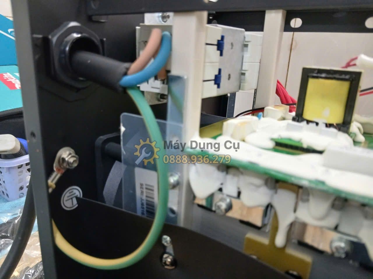  Máy Hàn Que Điện Tử Jasic ZX7-300E Chính Hãng Có Sẵn Tại Máy Dụng Cụ 