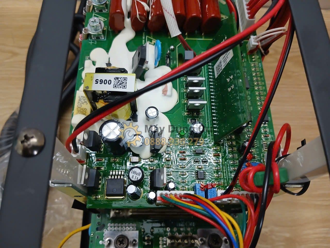  Máy Hàn Que Điện Tử Jasic ZX7-300E Chính Hãng Có Sẵn Tại Máy Dụng Cụ 