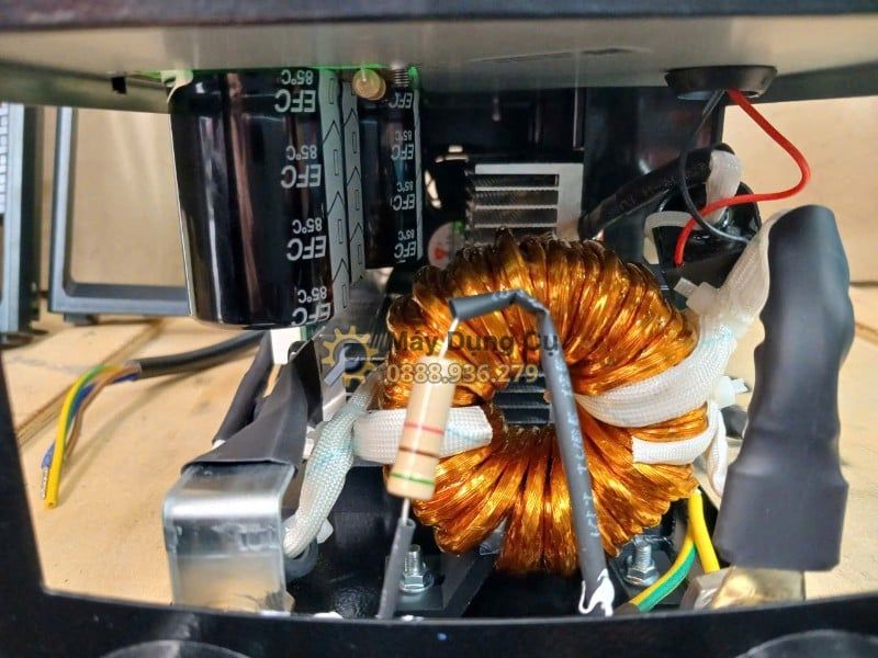 Máy hàn que công nghiệp RILAND ARC 400DS 220V/380V Chính Hãng Có Sẵn Tại Máy Dụng Cụ 