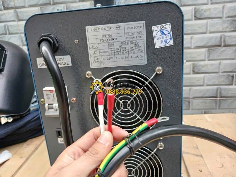 Máy Hàn TIG Hero BET-300 300A DC Inverter Có Xung Chính Hãng Có Sẵn 