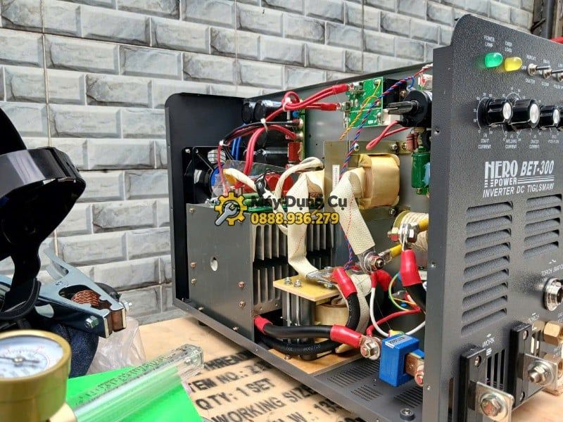  Máy Hàn TIG Hero BET-300 300A DC Inverter Có Xung Chính Hãng Có Sẵn 