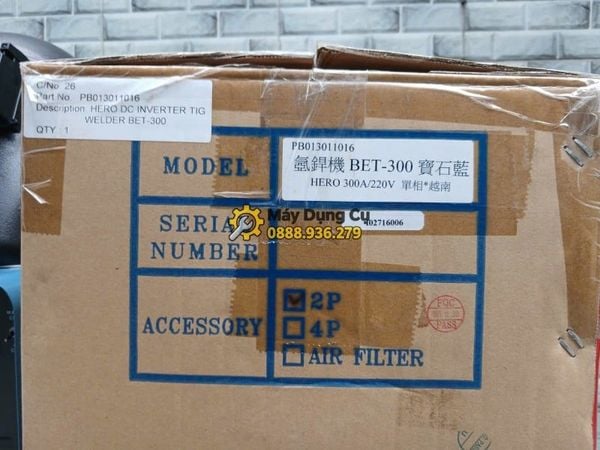 Toàn bộ máy hàn TIG Hero BET-300 cùng thùng và phụ kiện