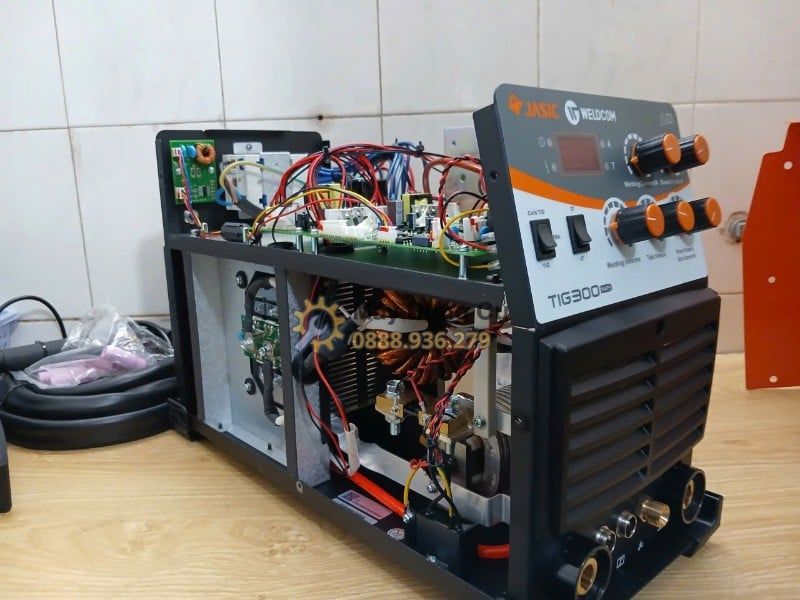  Máy Hàn TIG Nguội Jasic TIG300 W229 Chính Hãng Có Sẵn Tại Máy Dụng Cụ 