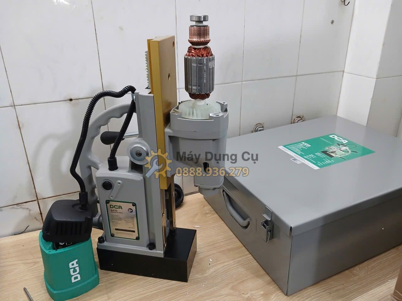  Máy Khoan Từ 1500W DCA AJC23 Chính Hãng Có Sẵn Tại Máy Dụng Cụ 