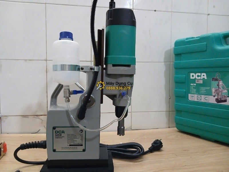  Máy Khoan Từ DCA AJC30 900W, Khoan Lõi 30mm Chính Hãng Có Sẵn 