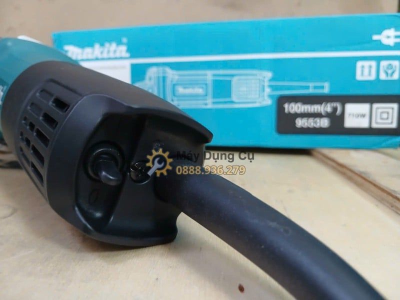  Máy mài góc Makita 9553B 710W 100mm Chính Hãng Có Sẵn Tại Máy Dụng Cụ 