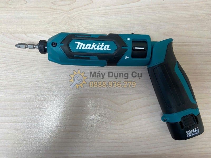  Máy Vặn Vít Gập Pin 7.2V MAKITA TD022D Chính Hãng 