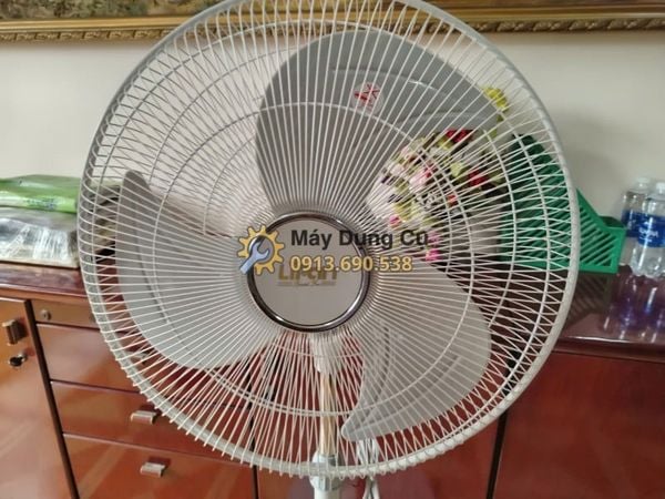  Quạt Đứng Công Nghiệp Lifan Đ-18CN – Cánh 45cm, 3 Tốc Độ Gió Chính hãng tại Máy Dụng Cụ 