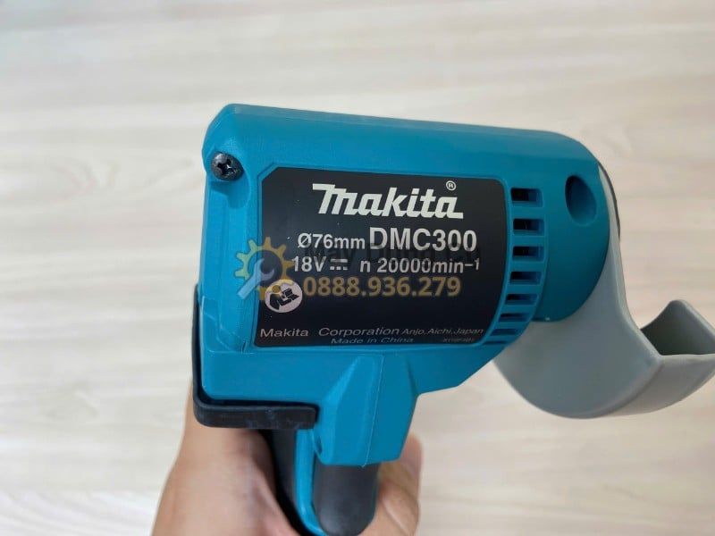  Máy Cắt Cầm Tay Dùng Pin 18V Makita DMC300Z 76mm Chính Hãng – Bộ 2 Pin 5.0Ah, 1 Sạc 