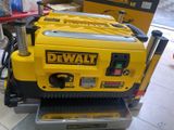  Máy Bào Để Bàn Dewalt DW735-B1 