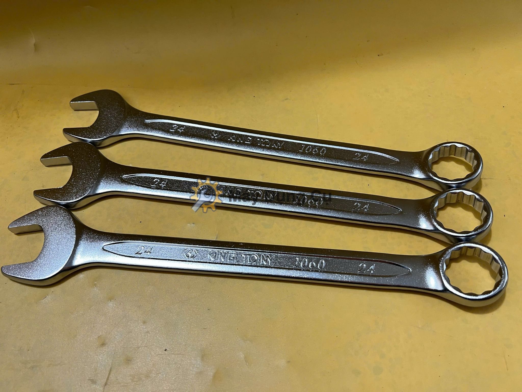  Cờ lê vòng miệng Kingtony 1060-24R1 24mm 