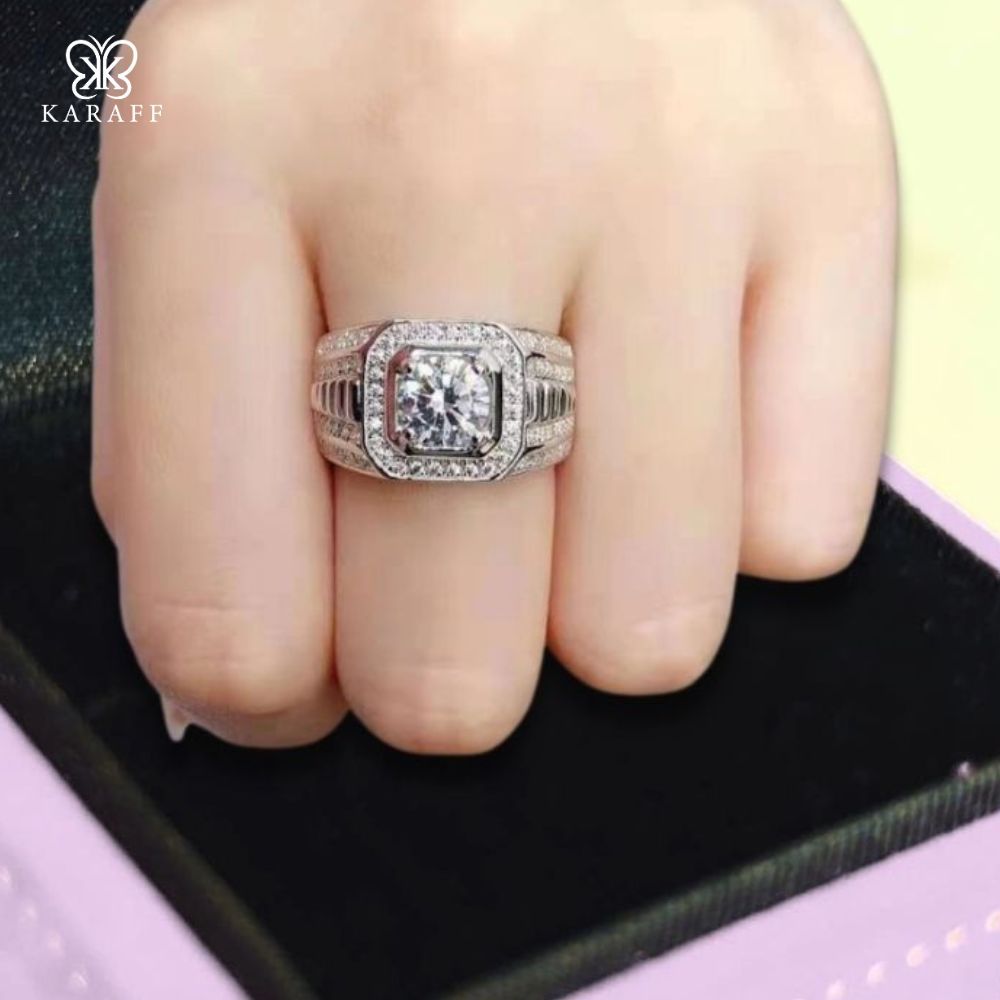  Nhẫn Nam Moissanite 1 Carat nước D PT950 - Trang Sức Bạc 925 Mạ Rhodium 