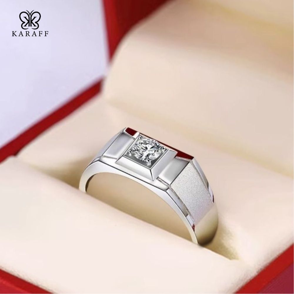  Nhẫn Nam Moissanite 1 Carat VVS - Trang Sức Bạc 925 Mạ Rhodium 