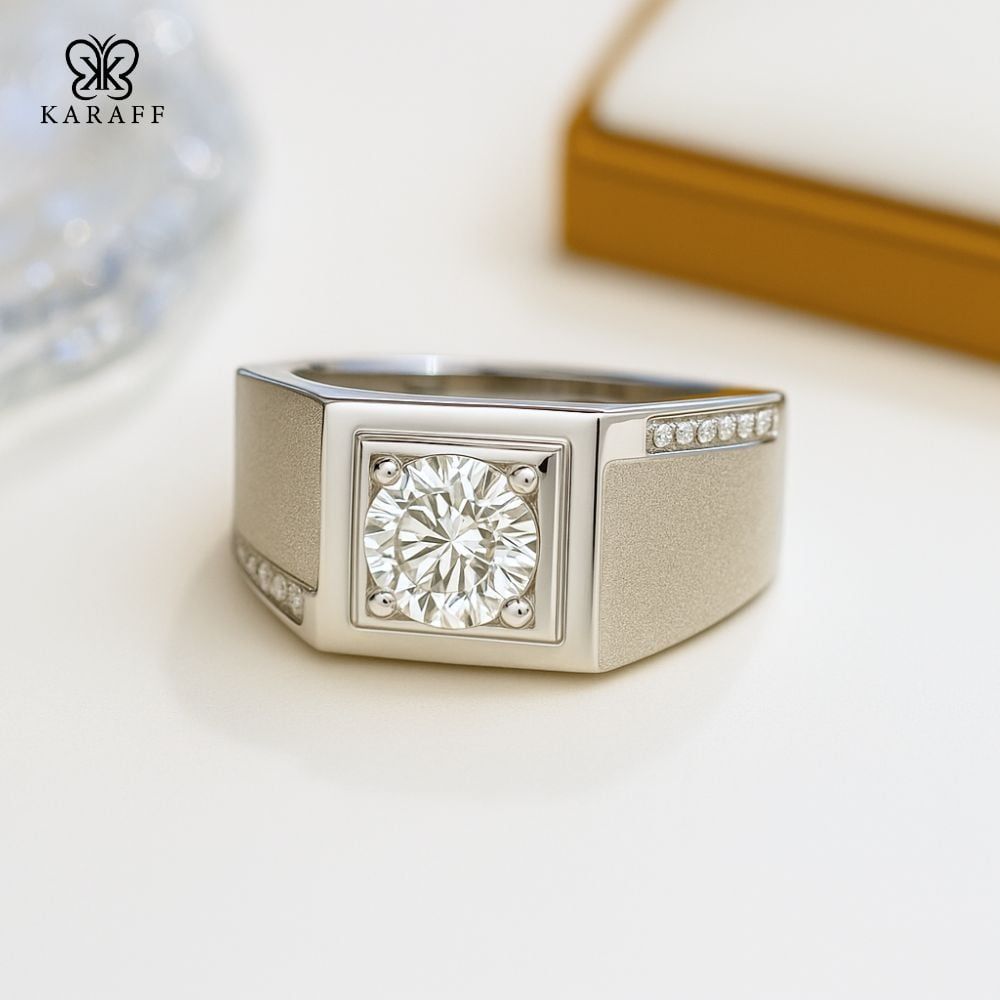  Nhẫn Nam Moissanite 1 Carat nước D - Trang Sức Bạc 925 Mạ Rhodium 