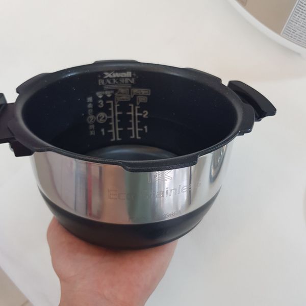 Nồi cơm điện cao tần áp suất Cuckoo CRP-EHS0320FSM 0.54L