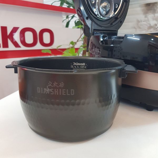 Nồi cơm điện cao tần áp suất Cuckoo CRP-AHXB1060FB 1.8L