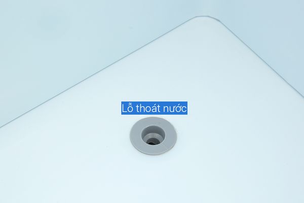 Tủ đông Sanaky Inverter 485 Lít VH-6699W4K kính cường lực