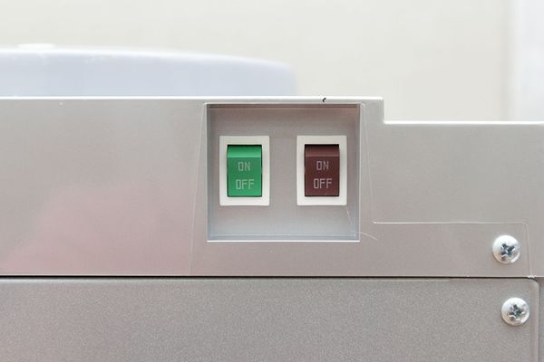 Cây nước nóng lạnh Kangaroo KG40N