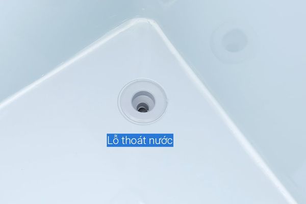 Tủ đông Darling 260 lít DMF-3999 W2