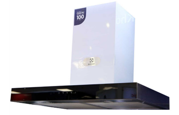 Máy hút mùi chữ T Electrolux EFC735SAR 70cm