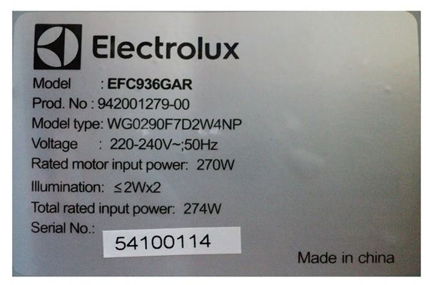 Máy hút mùi kính cong Electrolux 91cm EFC936GAR
