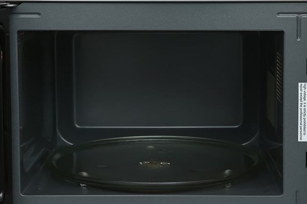 Lò vi sóng có nướng Electrolux EMG30D22BM 30 lít