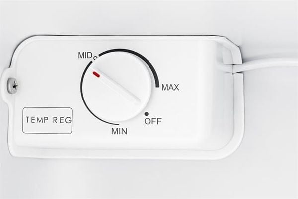 Tủ lạnh Hisense mini 45 lít HR05DB