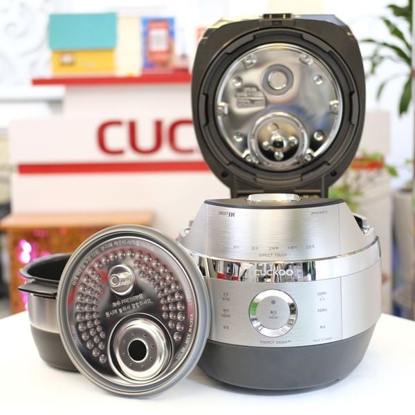 Nồi cơm điện cao tần áp suất kép Cuckoo CRP-JHTS1060FS 1.8L