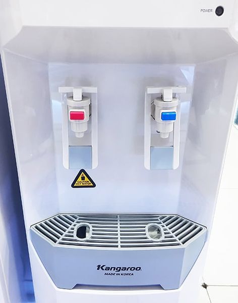 Cây nước nóng lạnh Kangaroo KG50W03
