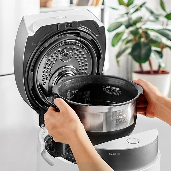 Nồi cơm điện cao tần áp suất kép Cuckoo CRP-LHTR0610FW 1.08L (trắng)