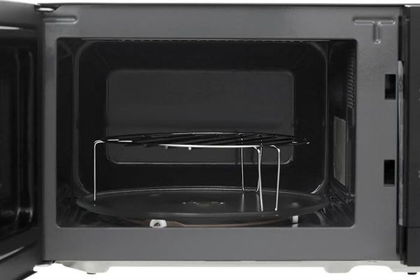 Lò vi sóng có nướng 20 lít Panasonic NN-GM22QBYUE