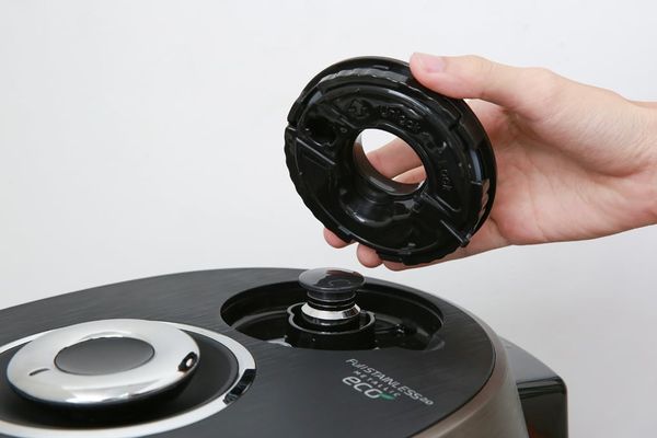 Nồi cơm điện cao tần áp suất Cuckoo CRP-CHSS1009FN 1.8L