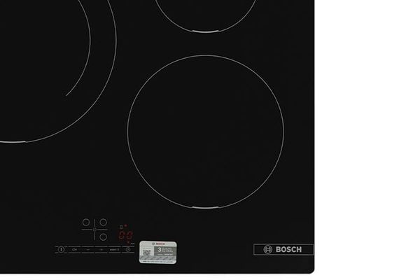Bếp từ 3 vùng nấu lắp âm tủ Bosch PUJ611BB5E